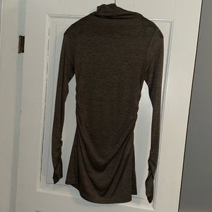 Sz S Express mock neck long sleeve